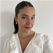 Soy una persona activa y responsable. He dado clases a un grupo de niños de la ESO y llevo dando repaso a todas las edades.